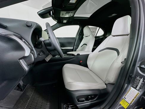 New 2026 Lexus UX 300h AWD image 22