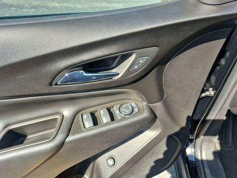 Certified 2024 Chevrolet Equinox LT FWD image 25