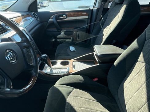 Used 2012 Buick Enclave Convenience image 3