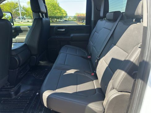 Used 2022 GMC Sierra 2500 Pro w/ Convenience Package image 13