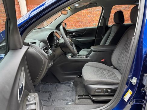 Used 2022 Chevrolet Equinox LT image 21