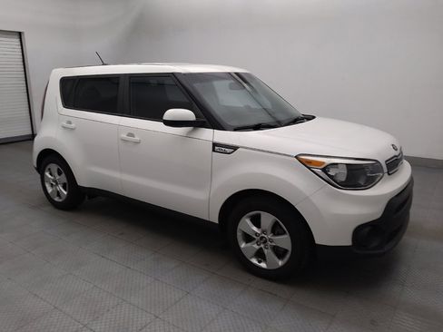 Used 2019 Kia Soul FWD image 11