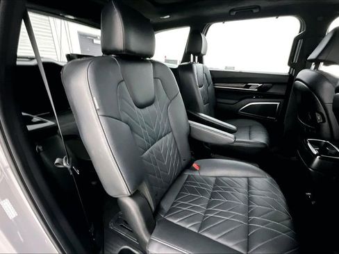 Used 2025 Kia Telluride SX Prestige X-Line image 35
