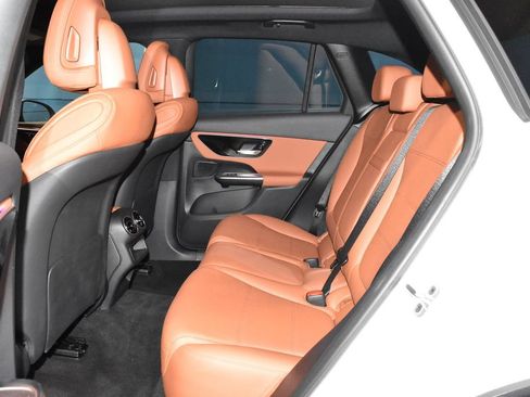 Certified 2026 Mercedes-Benz GLC 300 4MATIC image 17