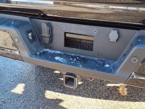 Used 2023 Ford F150 XLT w/ Equipment Group 302A High image 5