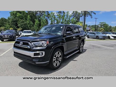 Used 2018 Toyota 4Runner Limited AWD/4WD image 34