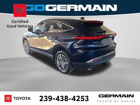 Certified 2021 Toyota Venza XLE w/ Softex Package image 4