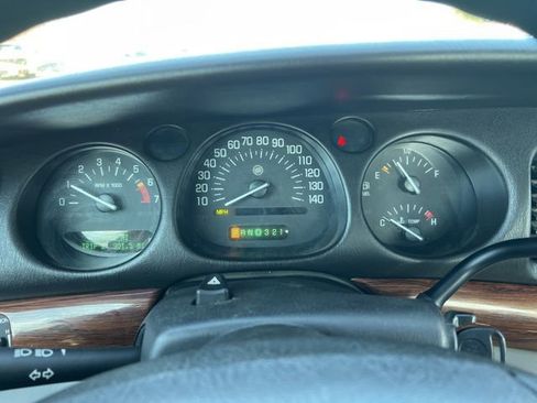 Used 2005 Buick Le Sabre Custom FWD image 4