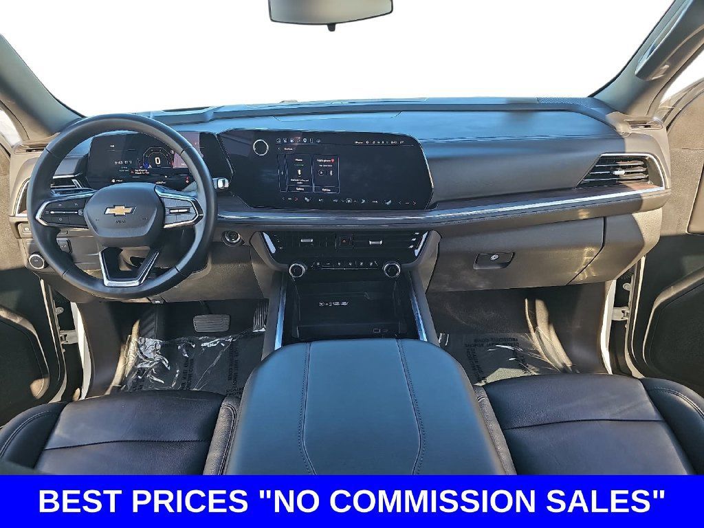 Used 2025 Chevrolet Tahoe LT RWD image 9