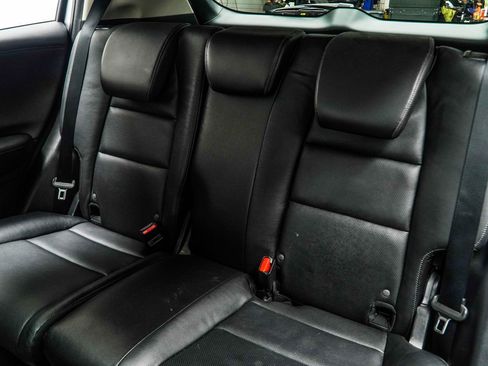 Used 2019 Honda HR-V Touring image 39