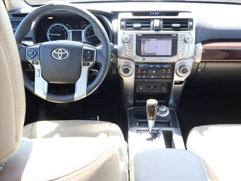 Used 2015 Toyota 4Runner Limited AWD/4WD image 21