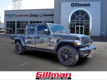 Used 2024 Jeep Gladiator Sport
