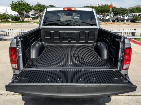 Used 2019 RAM 1500 Tradesman w/ Chrome Plus Package RWD image 44