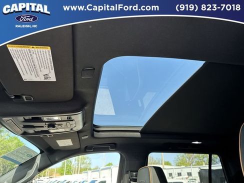 Used 2023 GMC Yukon AT4 w/ AT4 Premium Plus Package AWD/4WD image 25