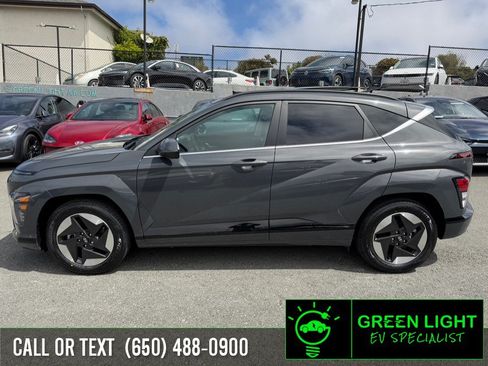 Used 2024 Hyundai Kona Limited FWD image 8