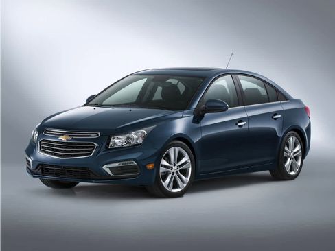 Used 2015 Chevrolet Cruze LT w/ Sun And Sound Package FWD image 1