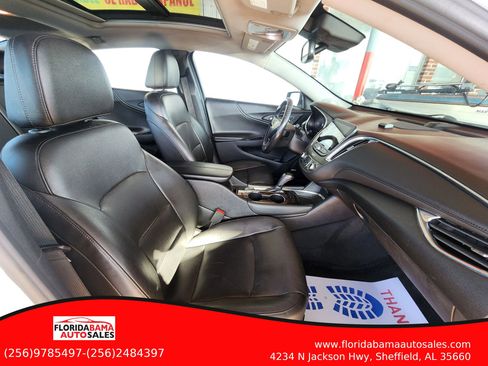 Used 2019 Chevrolet Malibu Premier w/ Sun and Wheel Package image 19