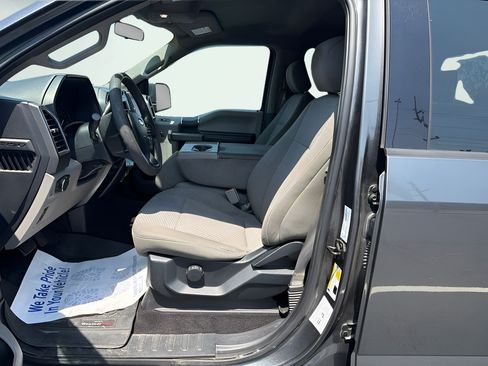 Used 2018 Ford F150 XLT w/ Trailer Tow Package AWD/4WD image 11