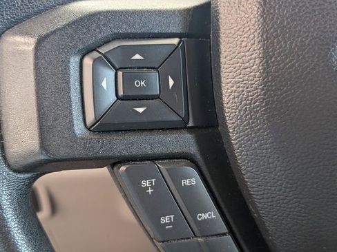 Used 2019 Ford F150 XLT image 23