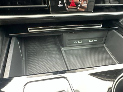 Certified 2024 Volkswagen Atlas SEL AWD/4WD image 64