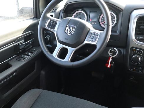 Used 2022 RAM 1500 Classic Warlock image 9