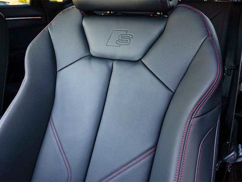 New 2025 Audi Q3 2.0T Premium Plus image 28