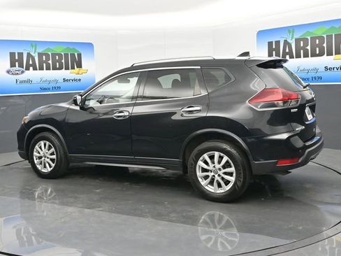 Used 2019 Nissan Rogue SV AWD/4WD image 3