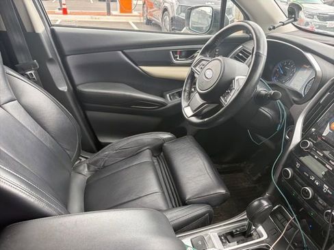 Used 2019 Subaru Ascent Limited AWD/4WD image 14