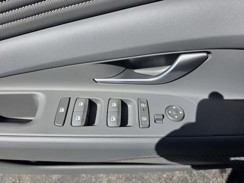 New 2025 Hyundai Elantra Sport image 15