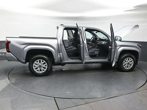 Used 2026 Toyota Tacoma SR5 AWD/4WD image 53