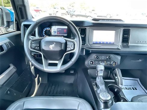 Used 2023 Ford Bronco Outer Banks w/ Sasquatch Package image 17