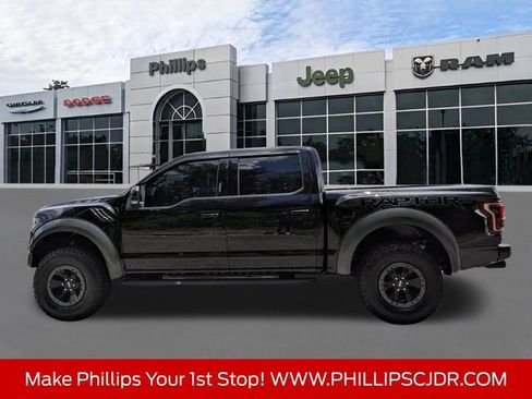Used 2018 Ford F150 Raptor w/ Equipment Group 802A Luxury AWD/4WD image 6