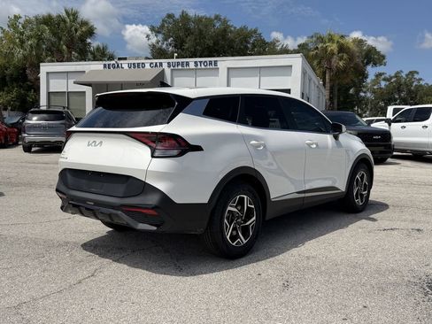 Certified 2023 Kia Sportage LX FWD image 5