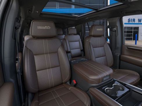 New 2026 Chevrolet Tahoe High Country w/ Sun And Tow Package AWD/4WD image 17