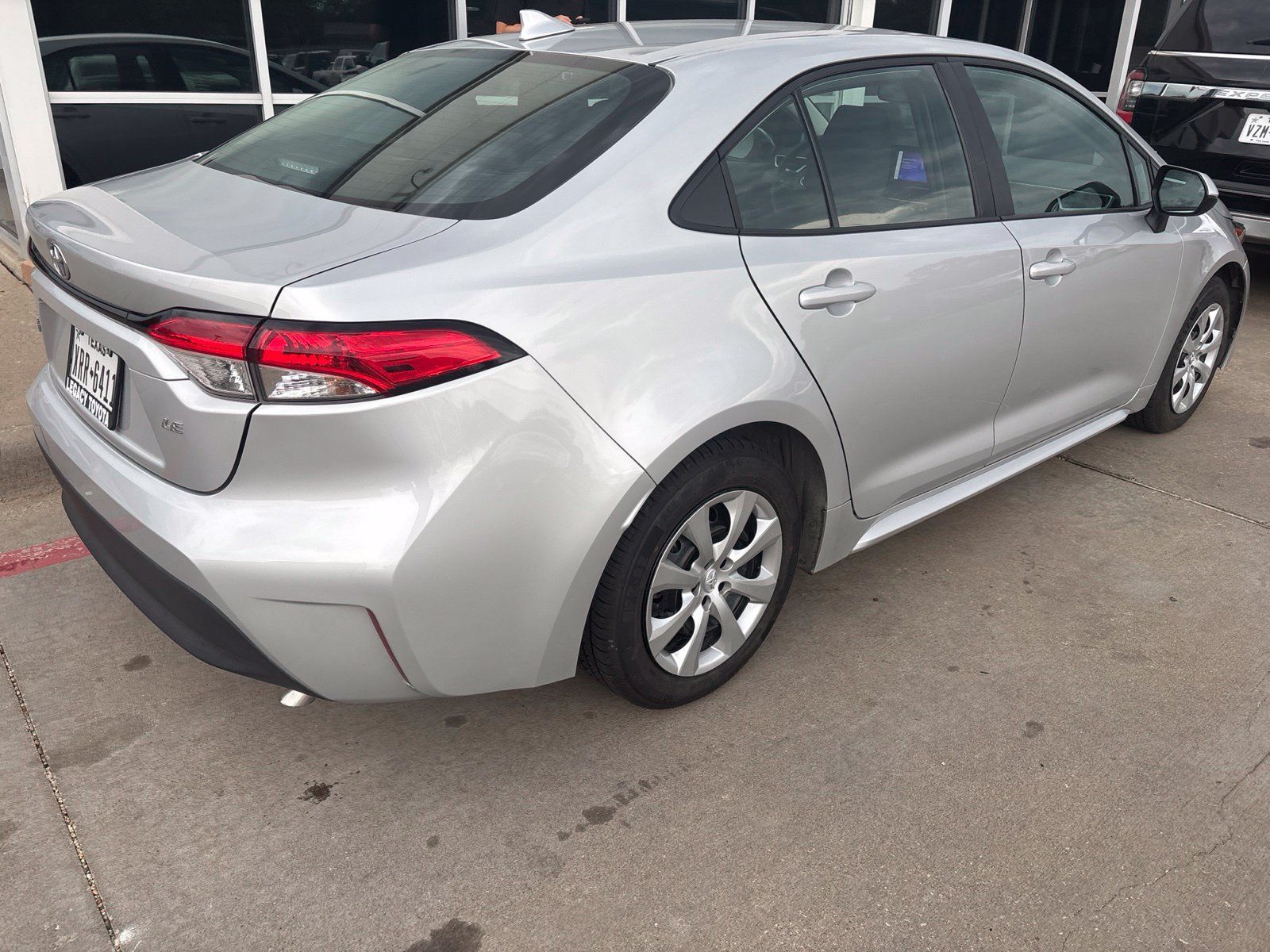 Used 2026 Toyota Corolla LE FWD image 4