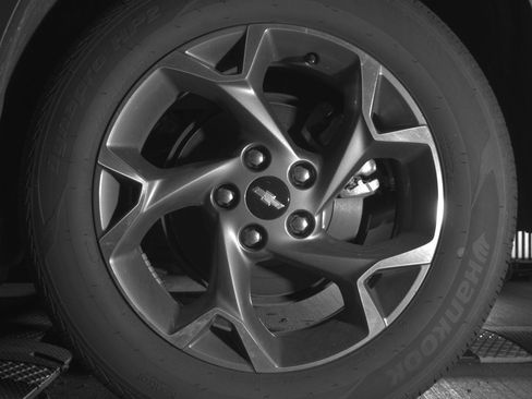 Used 2025 Chevrolet Trax LT w/ LT Convenience Package image 14