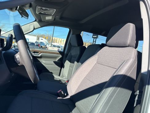 New 2026 GMC Sierra 1500 Elevation image 21