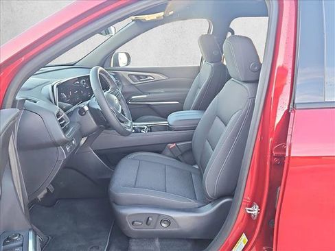 New 2026 Chevrolet Traverse LT FWD image 4