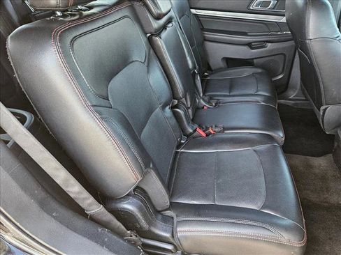 Used 2018 Ford Explorer Sport AWD/4WD image 22