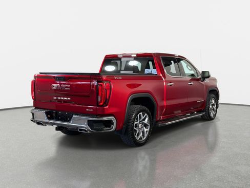 Used 2022 GMC Sierra 1500 SLT w/ SLT Premium Plus Package AWD/4WD image 3