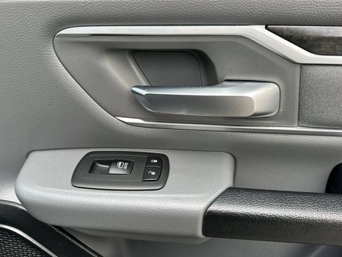 Used 2021 RAM 1500 Big Horn RWD image 21