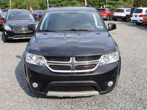Used 2012 Dodge Journey SXT w/ Popular Equipment Group FWD image 3