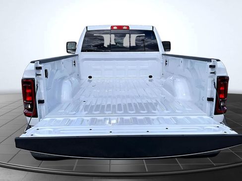 New 2026 RAM 2500 Tradesman AWD/4WD image 18