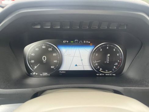 Used 2018 Volvo XC90 T6 Momentum w/ Convenience Package AWD/4WD image 22