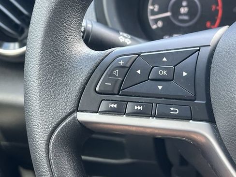 Used 2024 Nissan Kicks SV FWD image 27