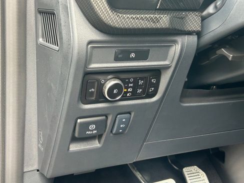 New 2025 Ford F150 Lariat w/ Equipment Group 502A High image 36