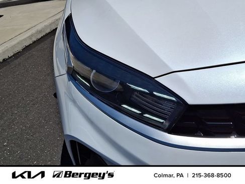 Used 2023 Kia Forte GT-Line FWD image 11