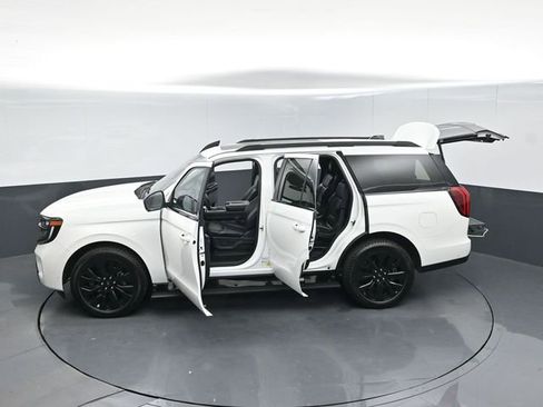 Certified 2025 Ford Expedition Platinum w/ Stealth Appearance Package AWD/4WD image 61