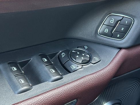 Used 2024 Ford Expedition Max Limited AWD/4WD image 11