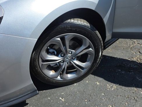 Used 2024 Honda Accord EX image 48